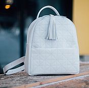 Women's leather backpack 