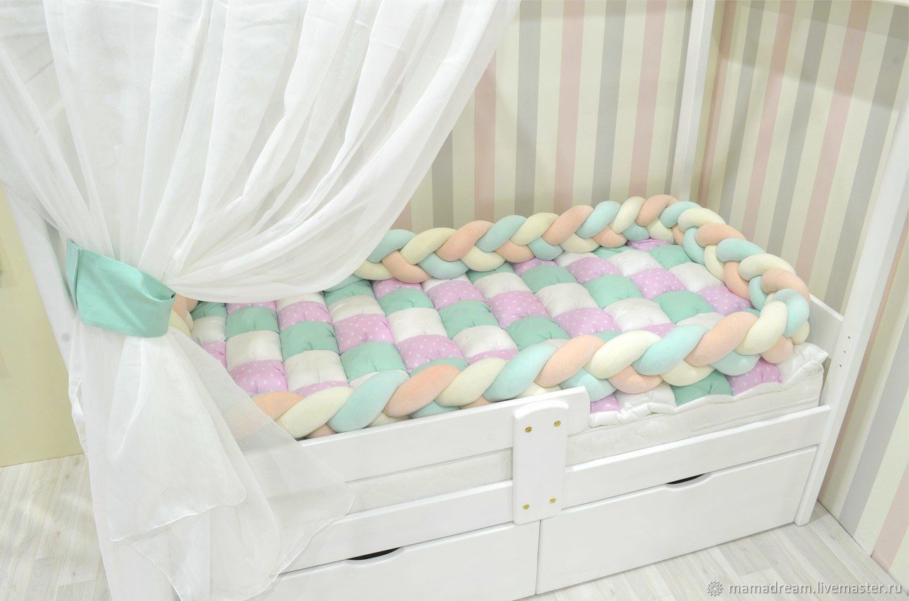 Плетеные бортики в кроватку