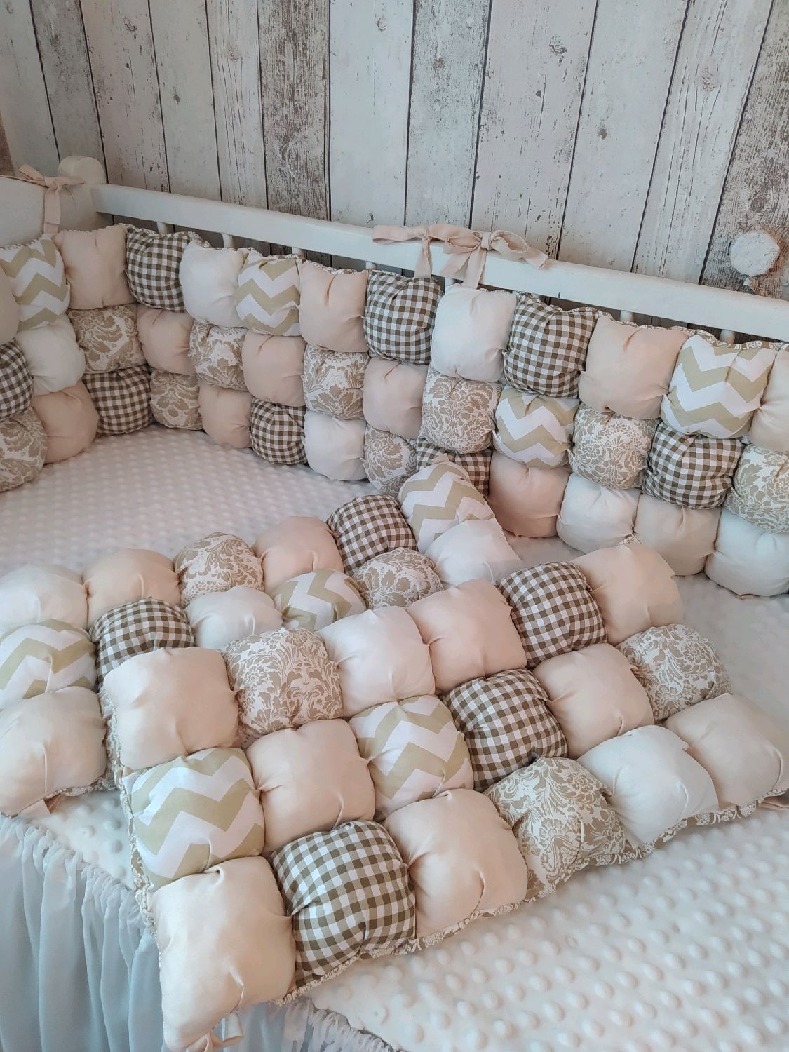 подушки на детскую кровать
