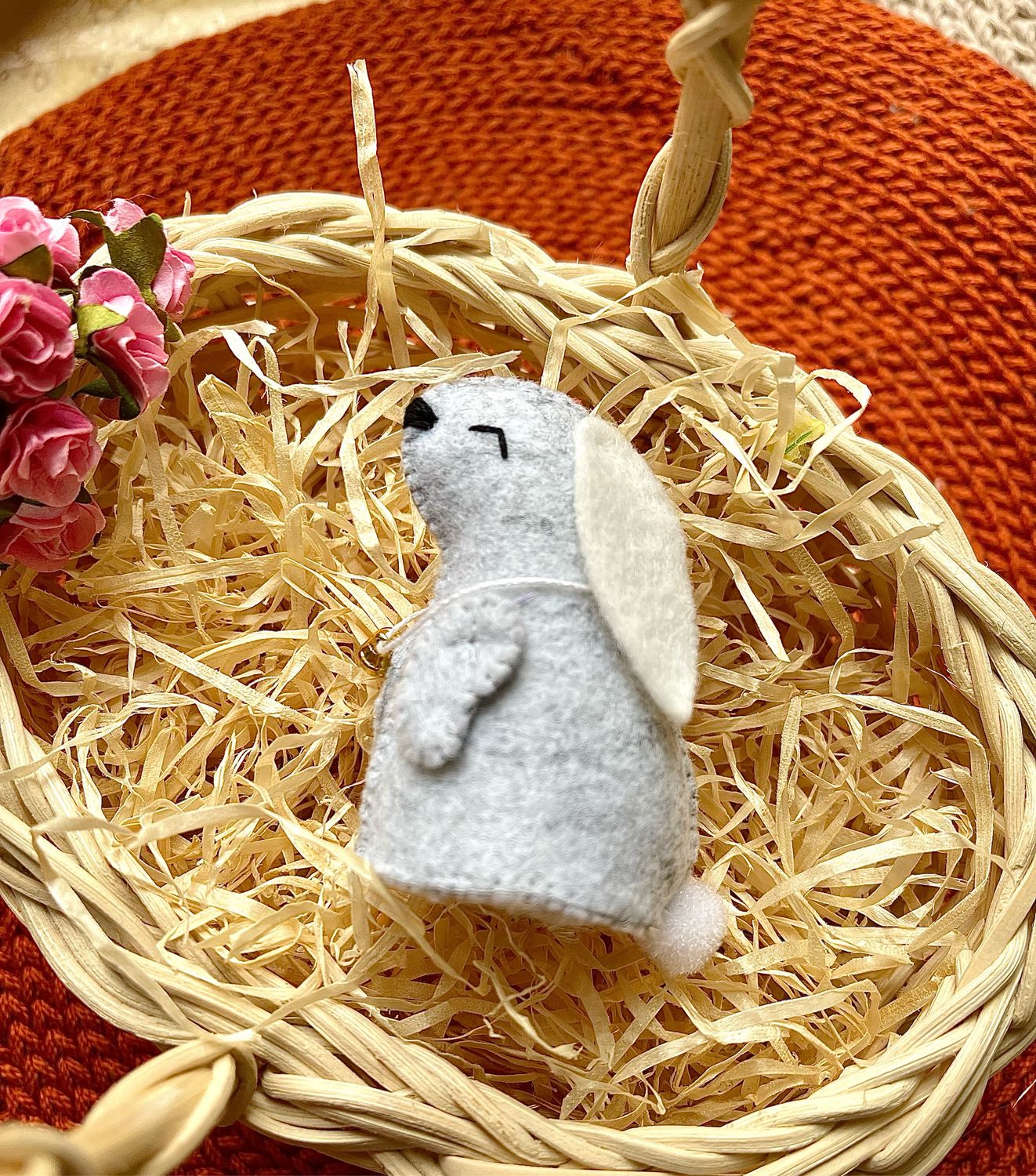 сшить игрушку зайца. символ 2023 года игрушка. кролик из фетра. символ 2023 года игрушка. игрушки из фетра.