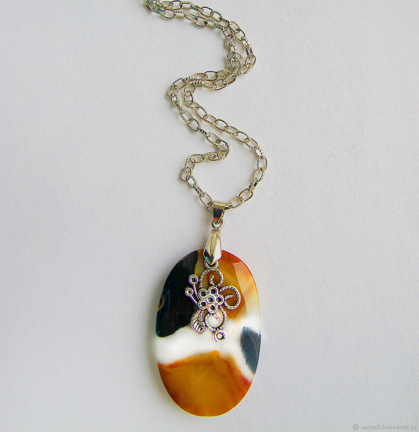 Кулон подвеска из яшмы разноцветной с родированной фурнитурой люкс ...