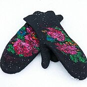 Аксессуары handmade. Livemaster - original item Women`s mittens with floral ornament. Handmade.