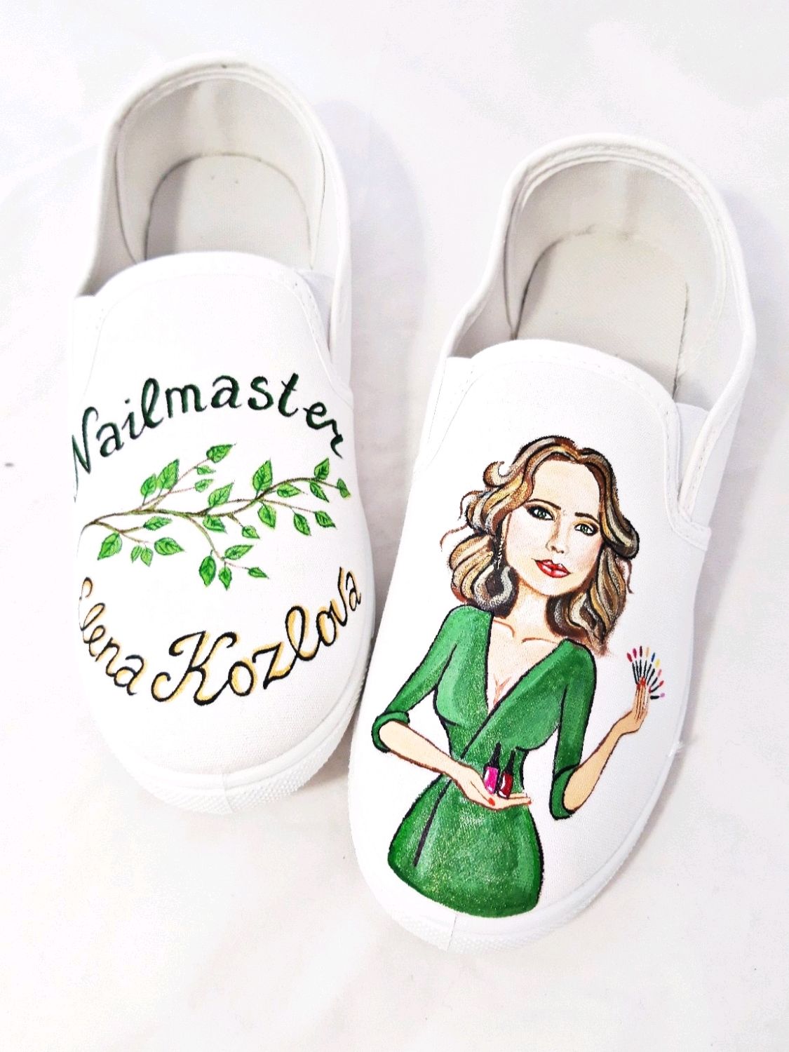 Слипоны с рисунком