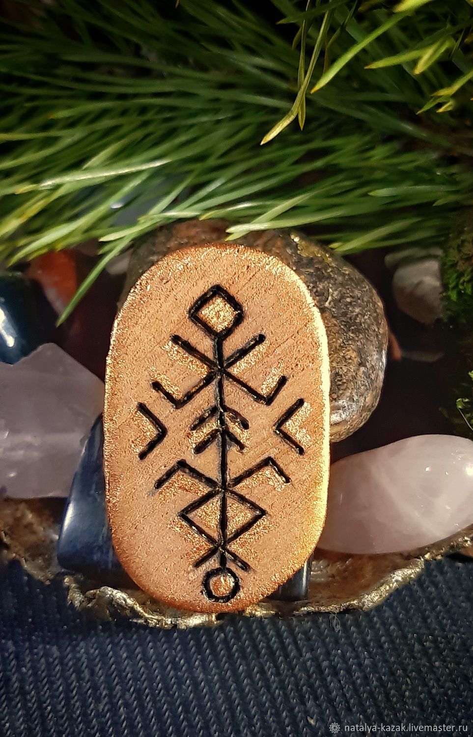 амулет усилитель. амулет усилитель. славянские обереги чертог ворона. талисман мага. амулет.