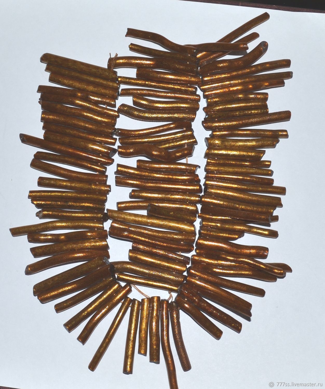 Коралл золотой "Морской бамбук" цена за нить купить в интернет-магазине ...