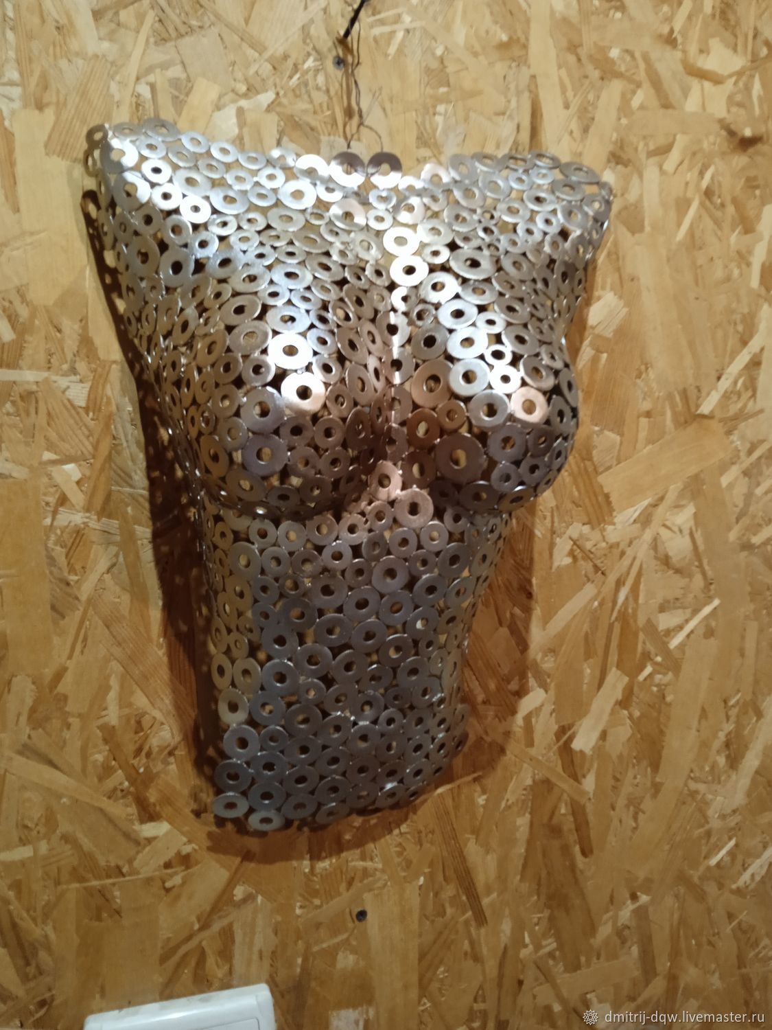 Скульптуры: женский торс из шайб – купить онлайн на Ярмарке Мастеров ...