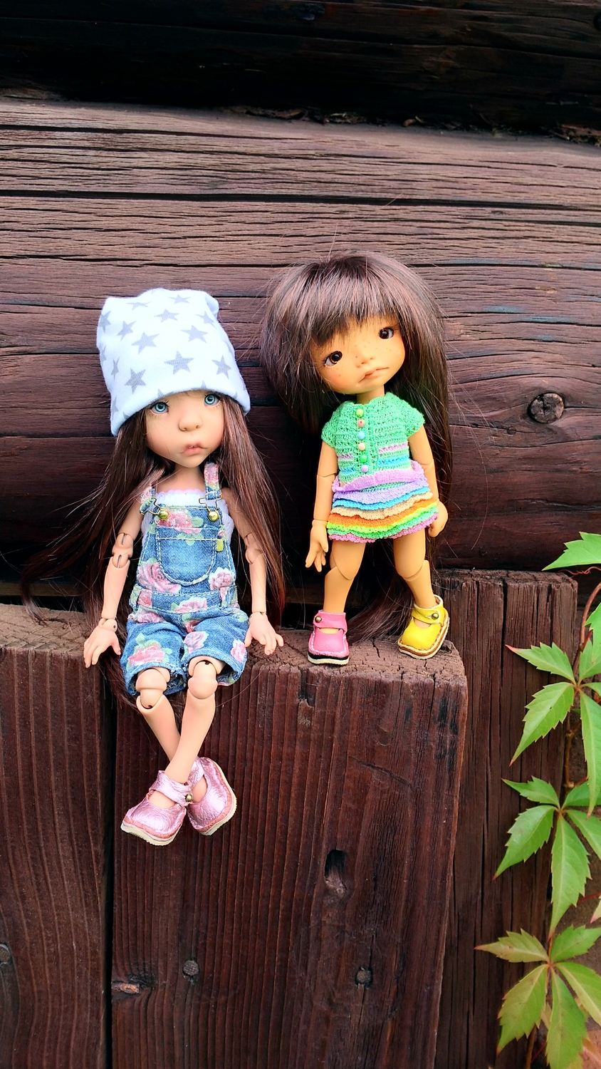 Shoes for dolls