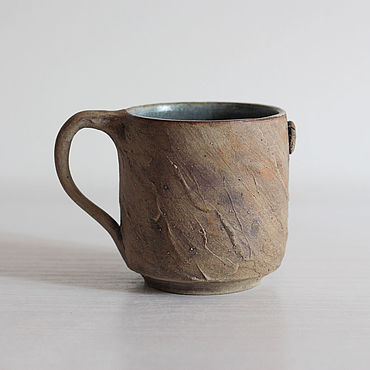 Посуда ручной работы. Ярмарка Мастеров - ручная работа Кружка «Скромница №1». Handmade.