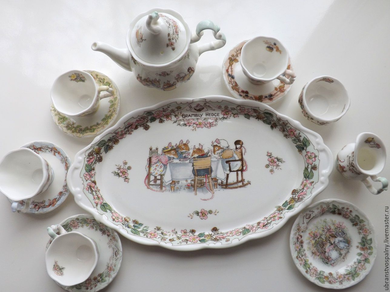 England porcelain посуда. Роял Далтон посуда. Фарфор Роял Далтон посуда. Royal Doulton посуда Винтаж. Посуда Роял Далтон с Ежевичной поляной.