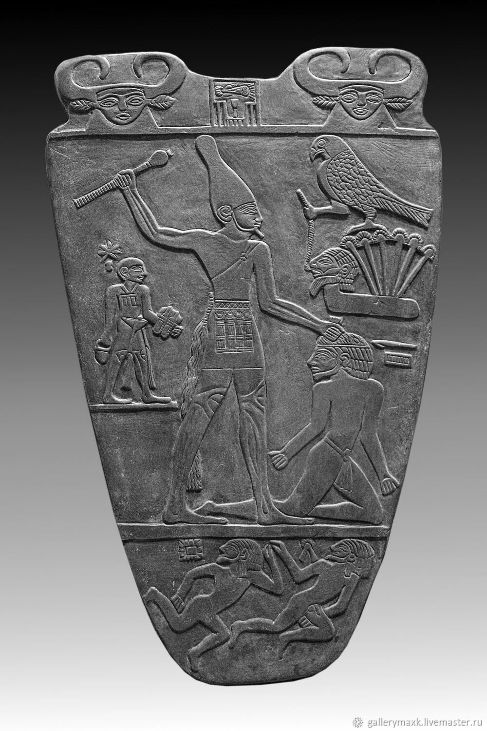 палетка нармера. палетка нармера. плита нармера древний египет. плита фараона нармера древний египет. палетка фараона нармера.