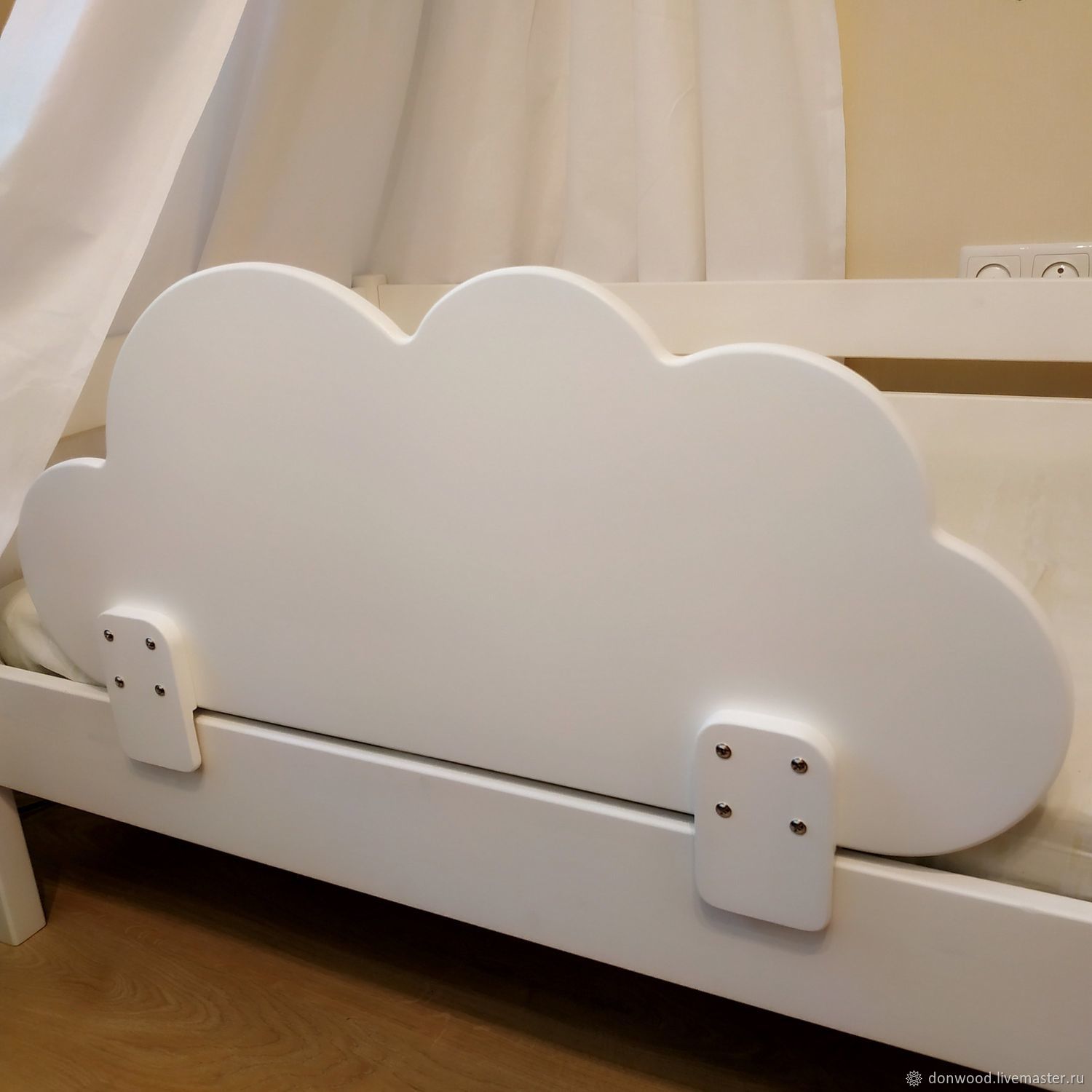 Мягкий барьер для детской кровати