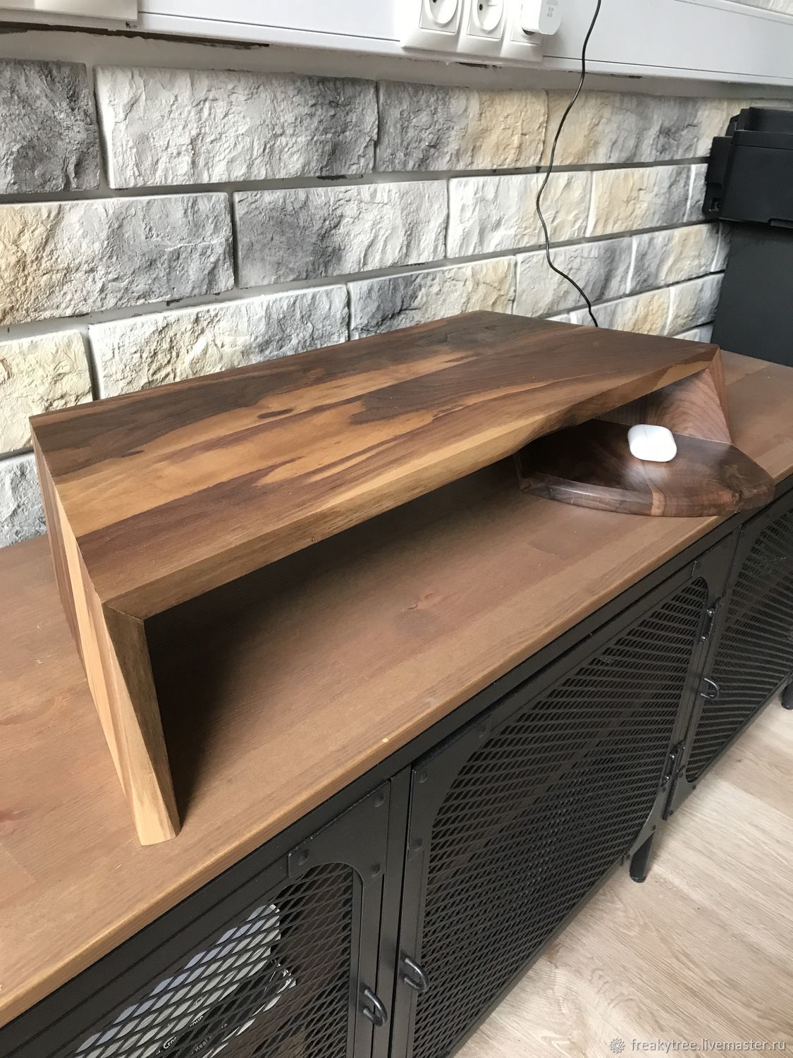 Подставки: Подставка настольная для компьютера Craftstand в интернет ...