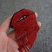 Pin brooch: a brooch with a miniature picture and Swarovski crystals