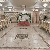 Оформление свадебного зала пудровый персик, фотозона