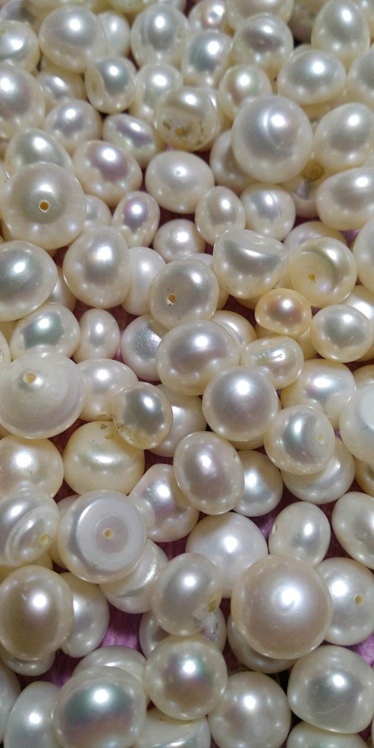 372 River pearls, natural, damaged, half-drilled, Minerals, Ivanovo,  Фото №1