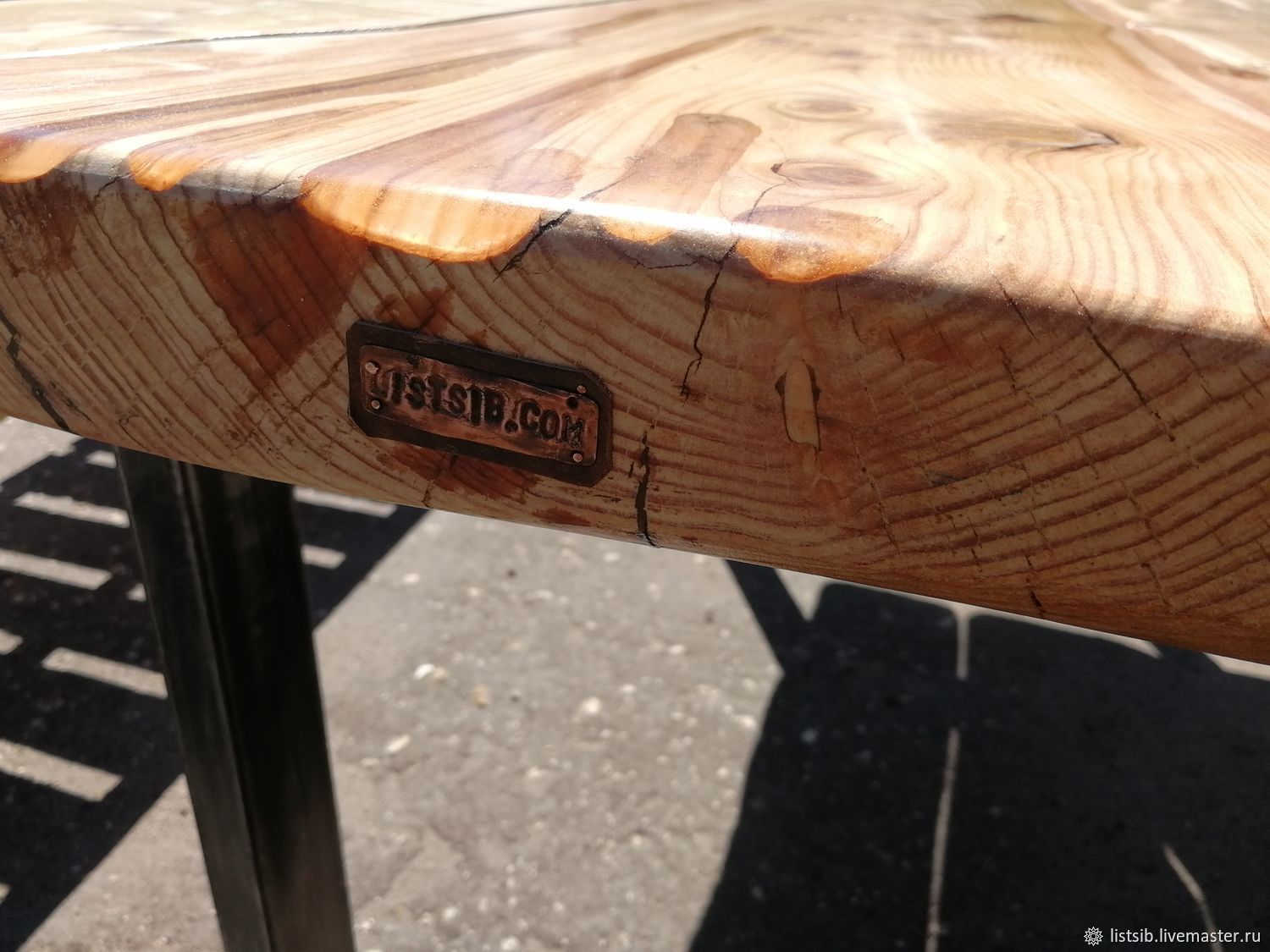 уличный стол из лиственницы