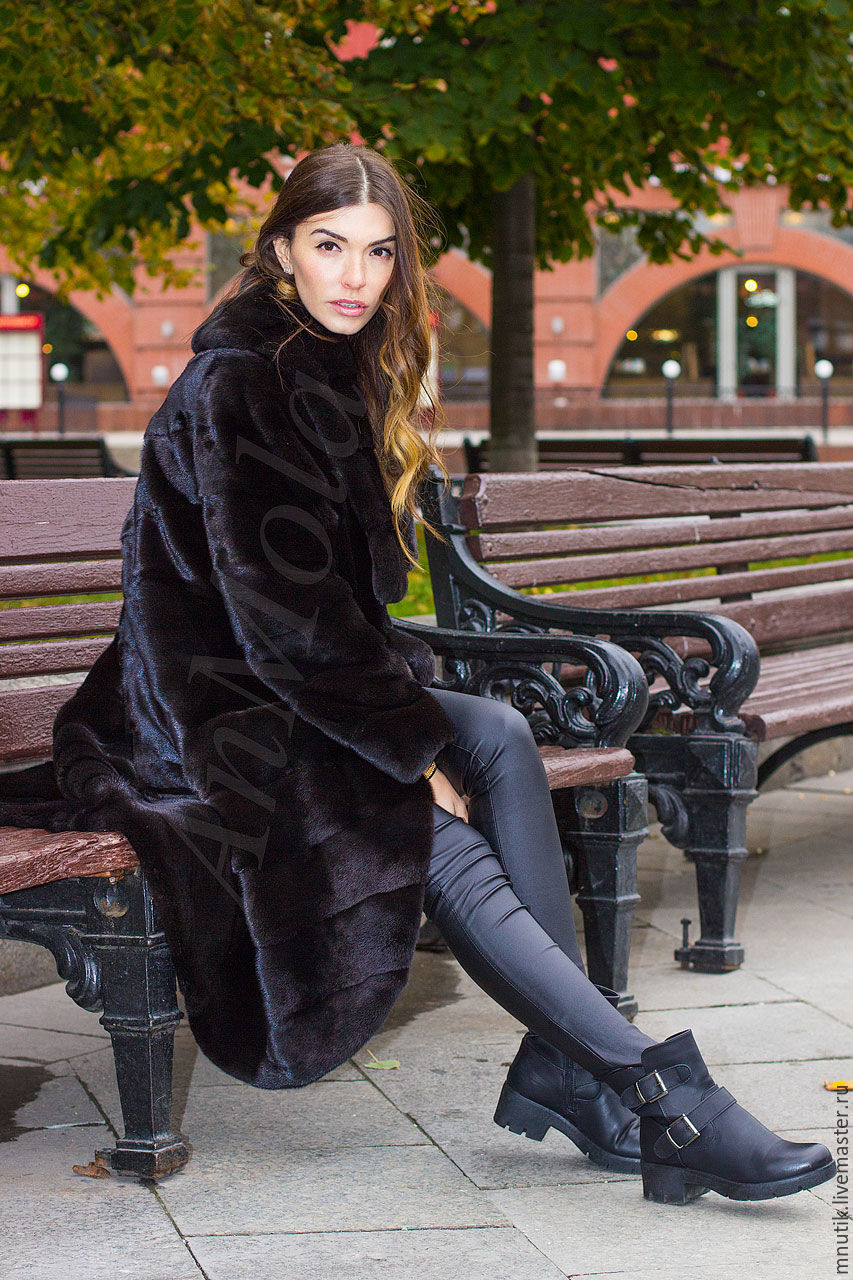 Ярмарка мастеров шубы. В шубе с розами. Arefieva_07. Шуба хвостики норки. Елена магазин шуб курск каталог.