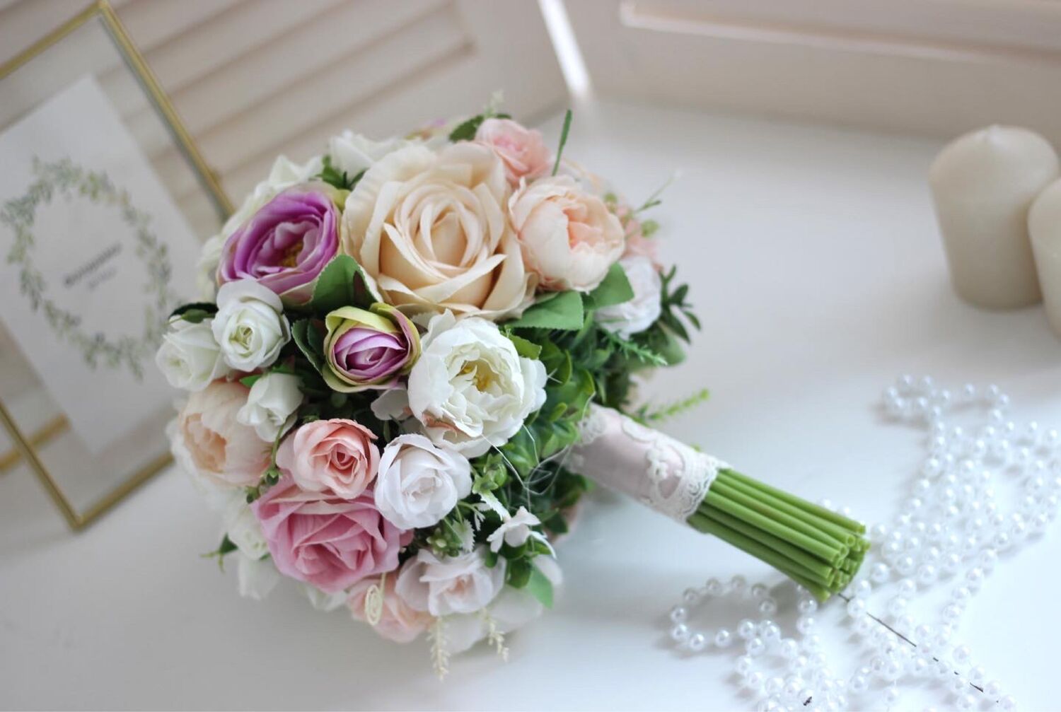 Искусственные цветы для оформления свадьбы