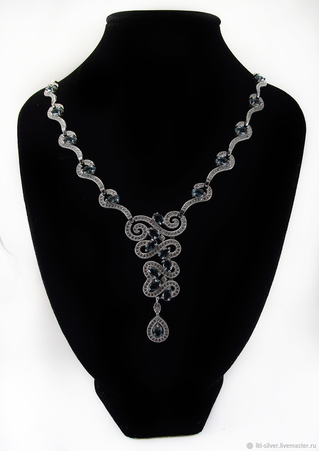 колье ростов. платья с объемным колье. 20814 ожерелье амазония. колье лилия. колье с топазами в серебре.