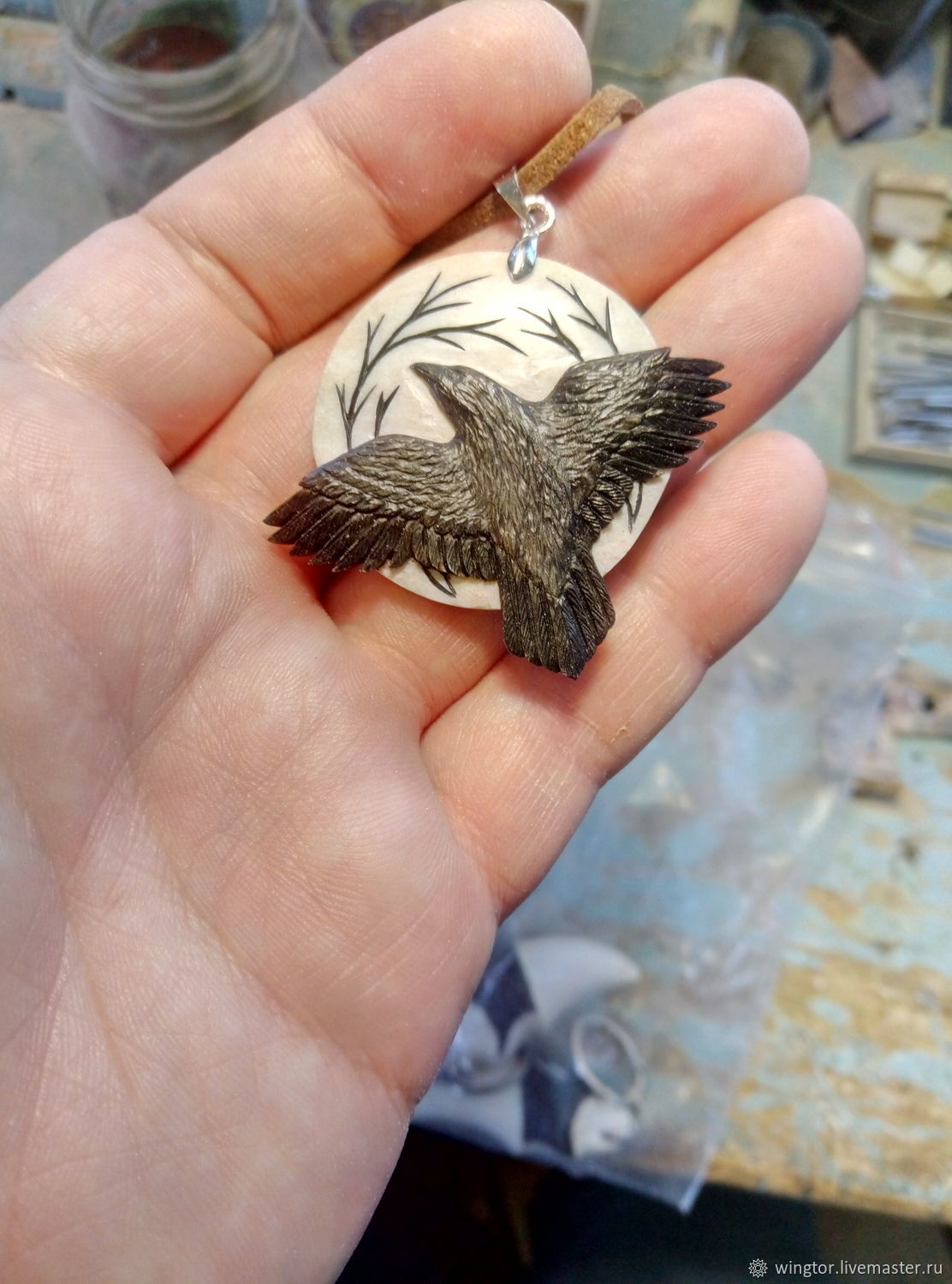 Ворон подвеска купить в интернет-магазине Ярмарка Мастеров по цене 1200 ...