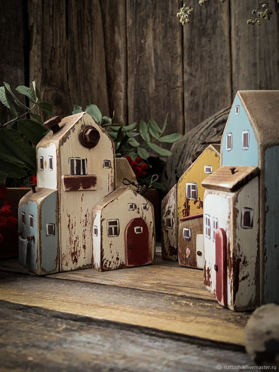 винтажные домики. немецкие особняки 19 века. фотосессия винтажный домик. винтажные домики. деревянный винтажный домик клетка.