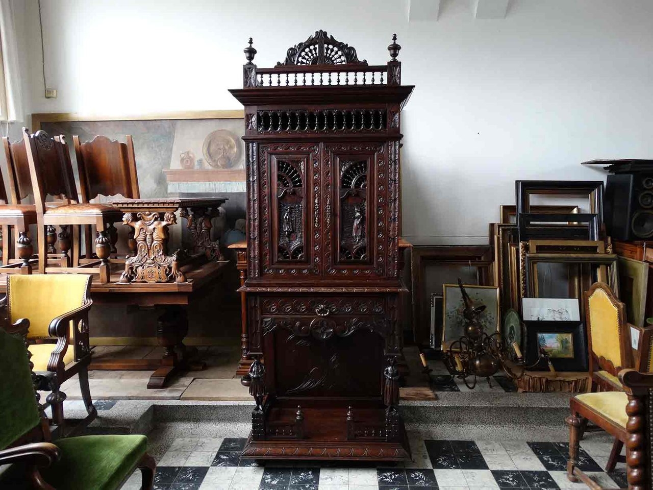 Поставец в бретонском стиле. Франция, 1880 г
