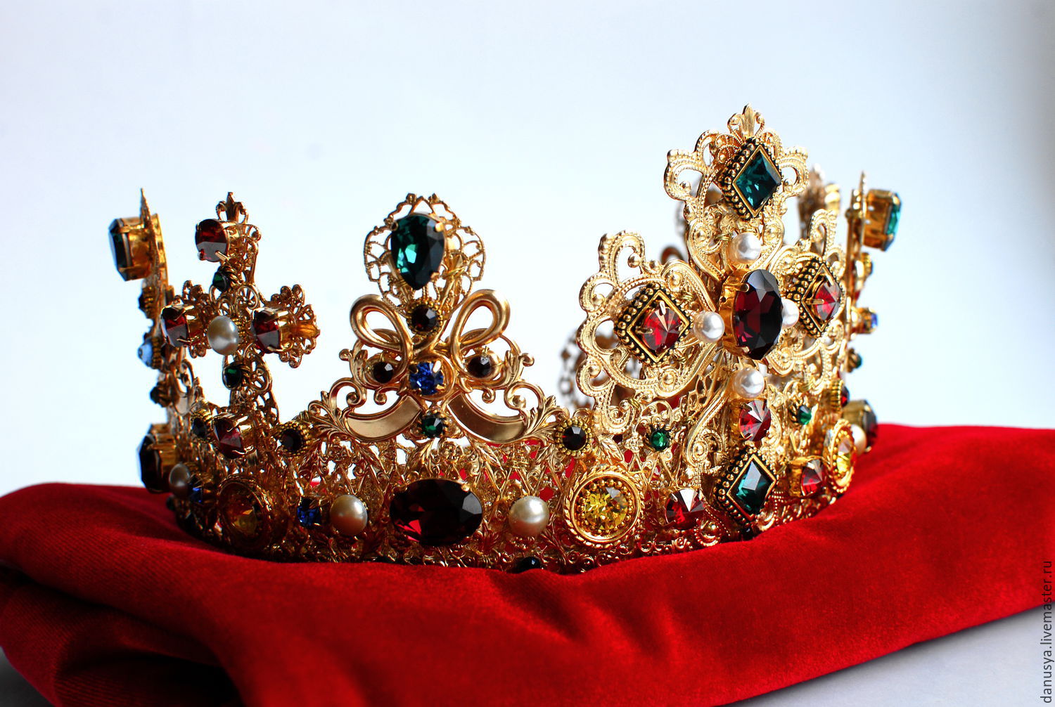 Самая красивая корона в мире