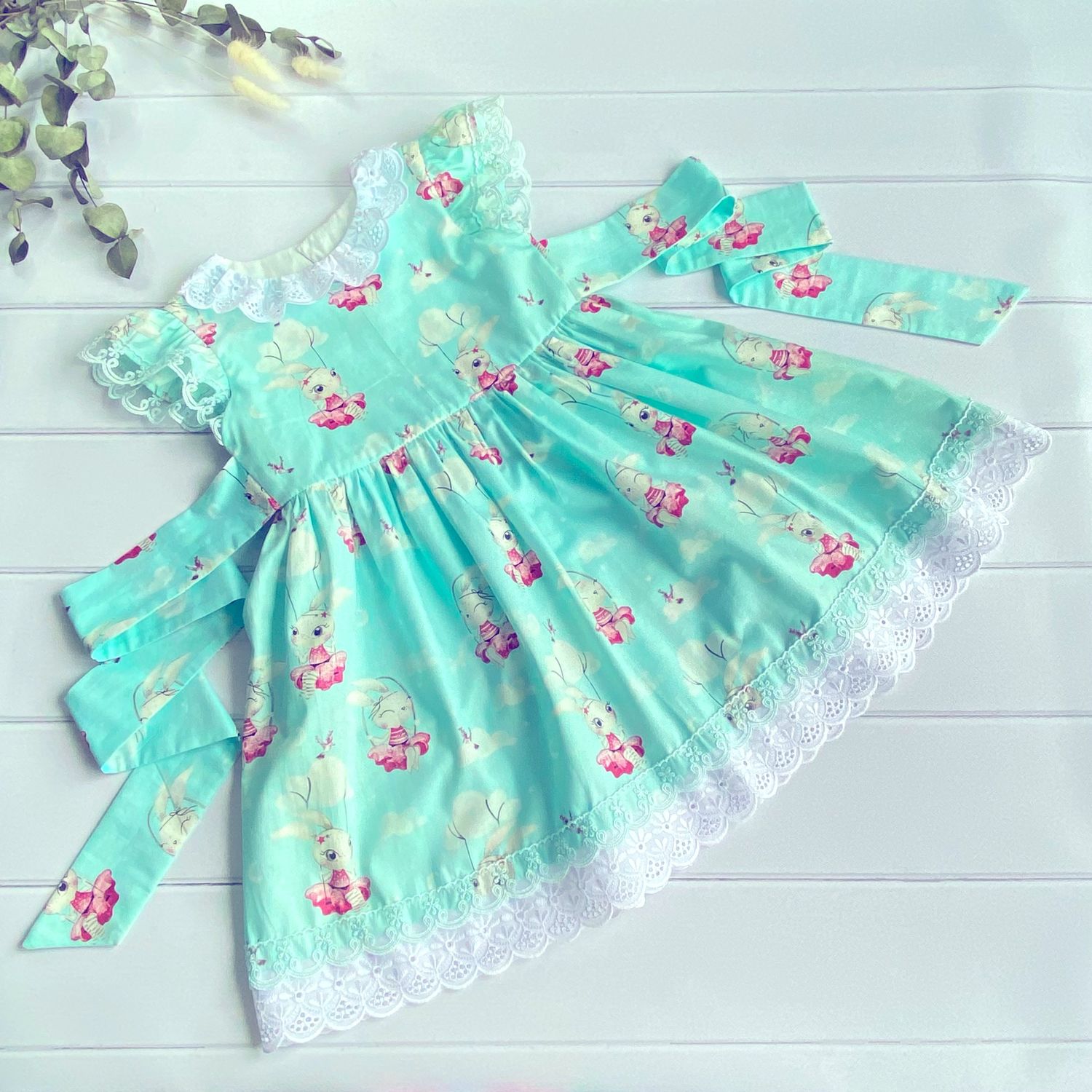 Платье для девочки мятно-голубое 104-110 см купить в интернет-магазине ...