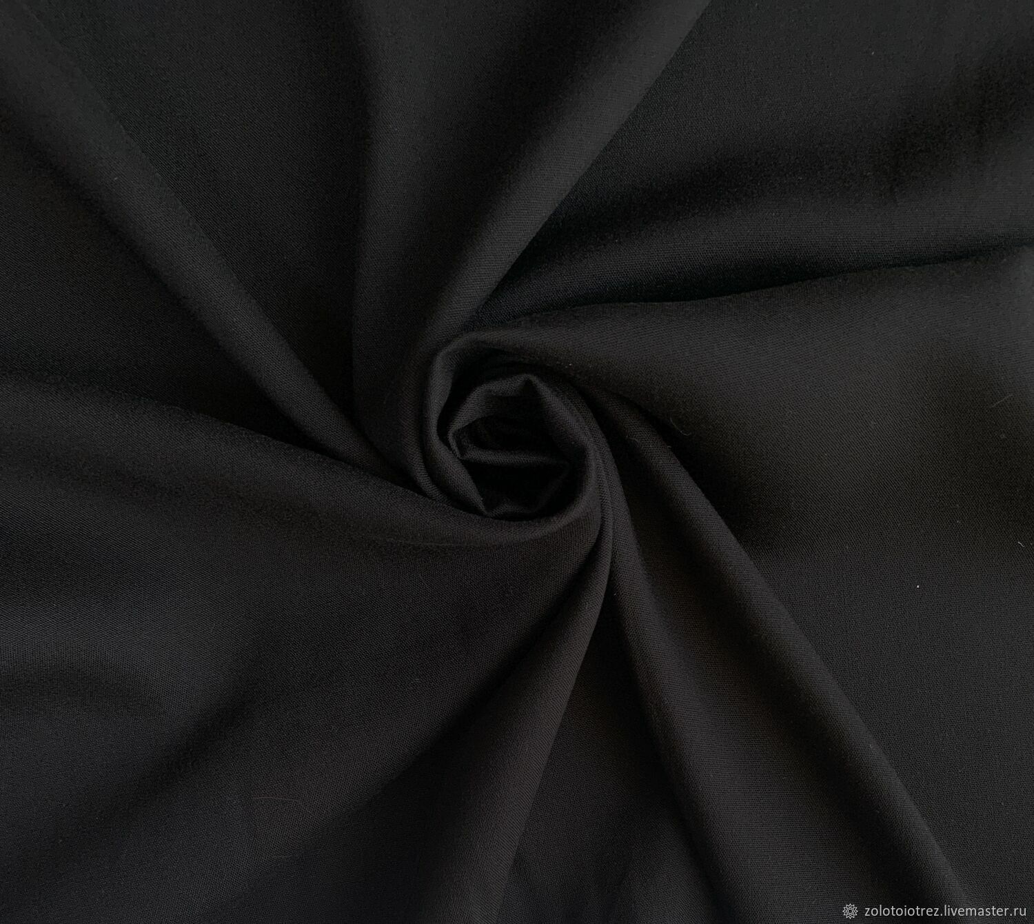 фото черной ткани