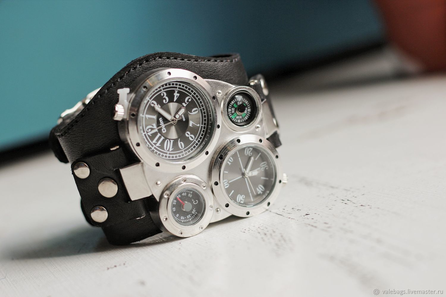 Мужские часы на широком браслете Грани Black купить в интернет-магазине Ярмарка Мастеров по цене 7200 ₽ – K00HERU