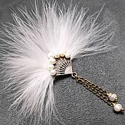 Украшения handmade. Livemaster - original item Favorite Fan White Brooch with white pearls and feathers. Handmade.