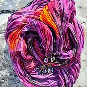 Шарф шелковый черный длинный Жатый шарф с подвесками из шелка Батик