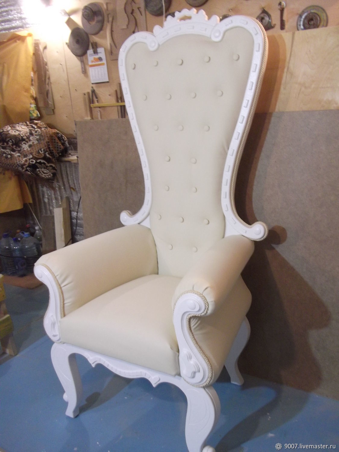 Как сделать кресло трон