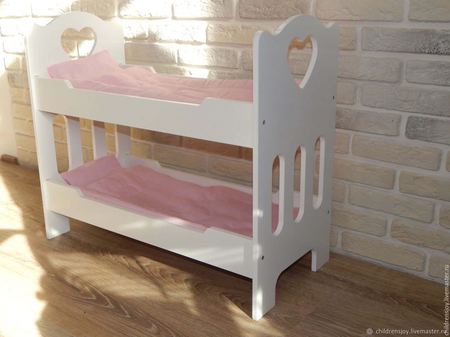 деревянная двухъярусная кровать для кукол