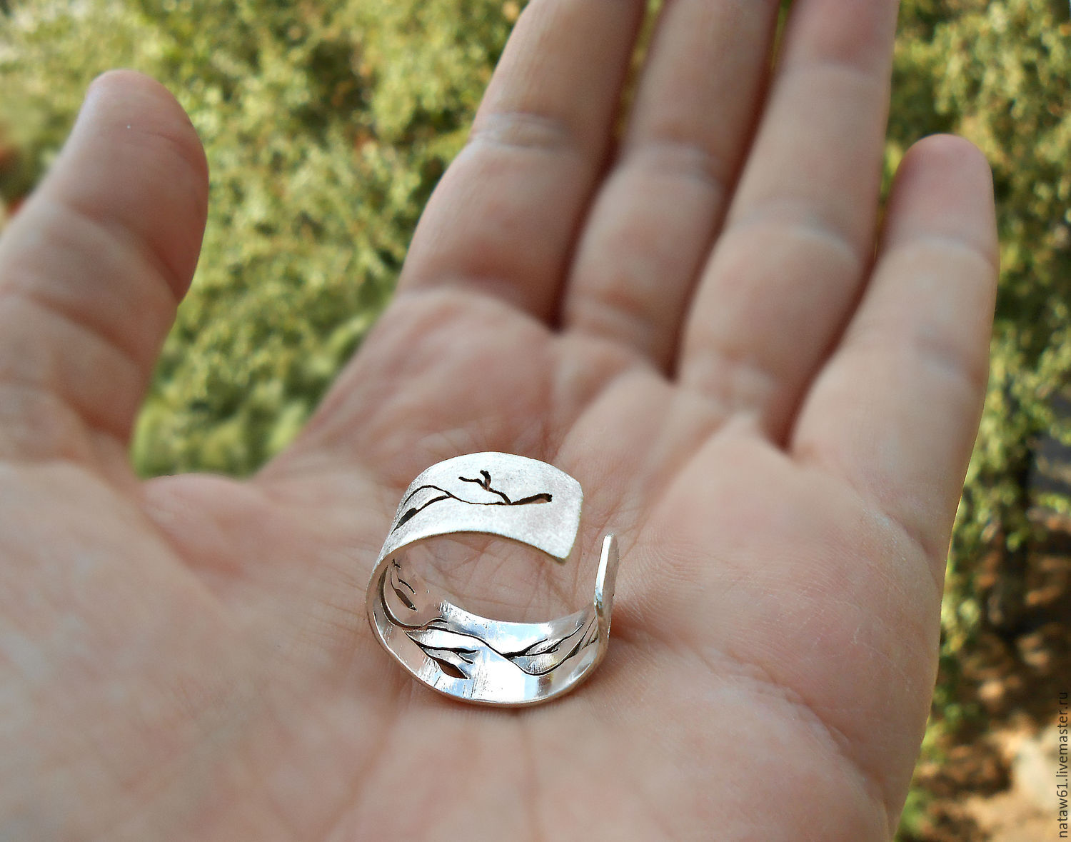 Кольцо из серебра женские необычные