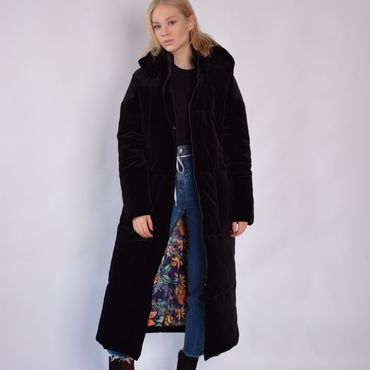 Одежда ручной работы. Ярмарка Мастеров - ручная работа Пуховик бархатный Black. Handmade.