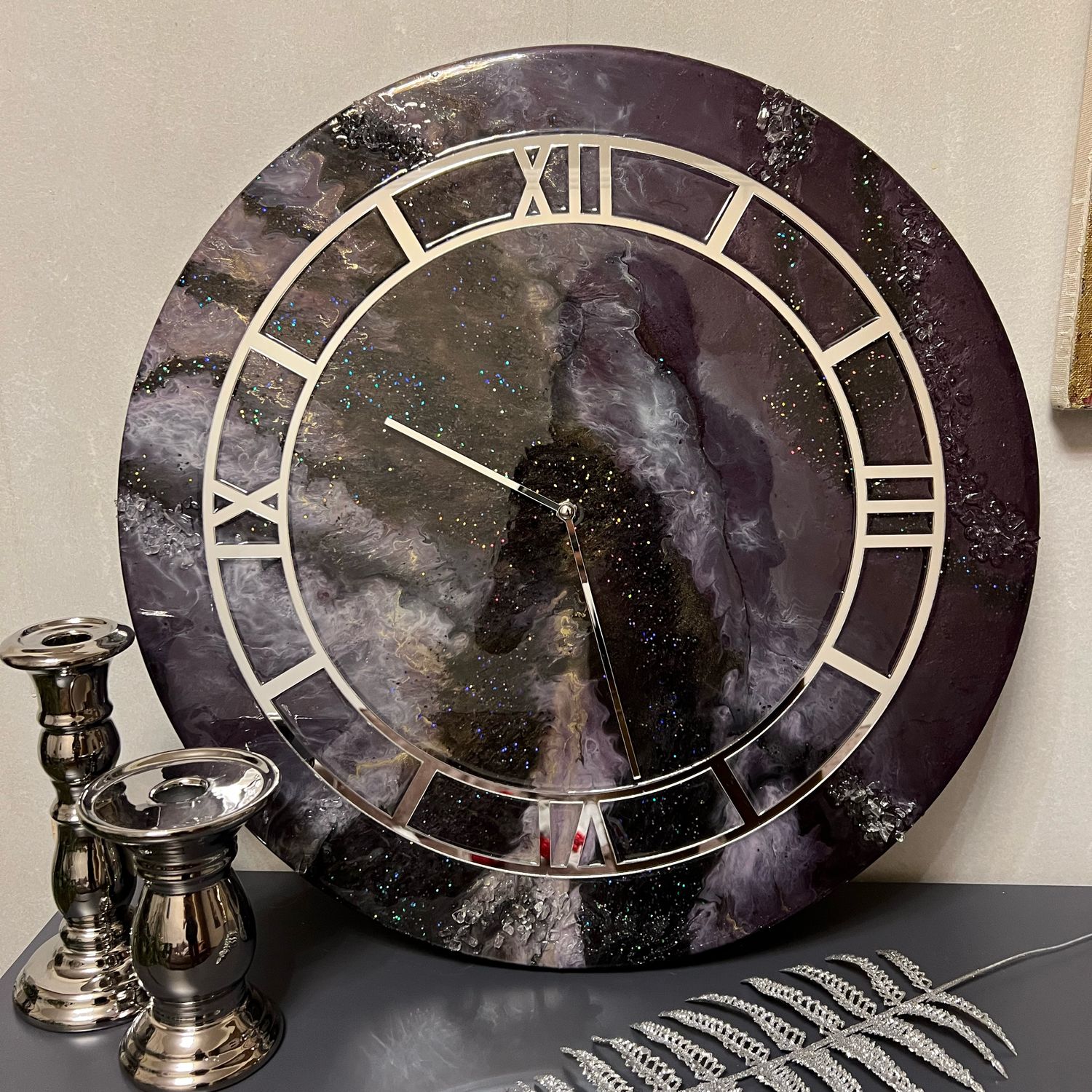 Часы из эпоксидной смолы «Космос» в интернет-магазине на Ярмарке ...