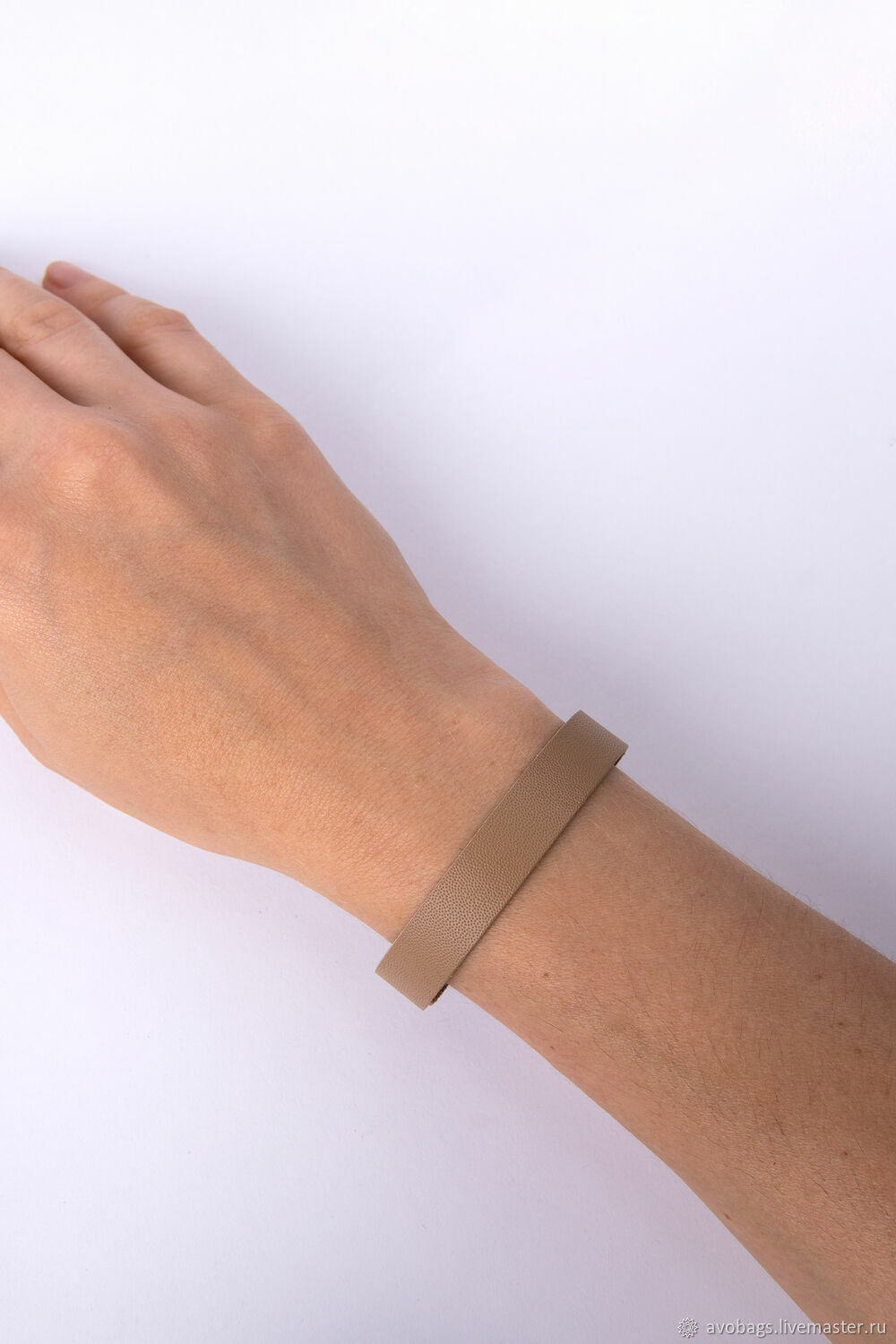 Кожаный браслет №4 из классической кожи, бежевый – заказать на Ярмарке ...