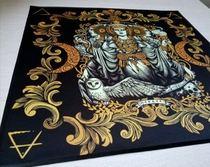 ГЕКАТА, алтарная скатерть в интернет-магазине Ярмарка Мастеров по цене ...