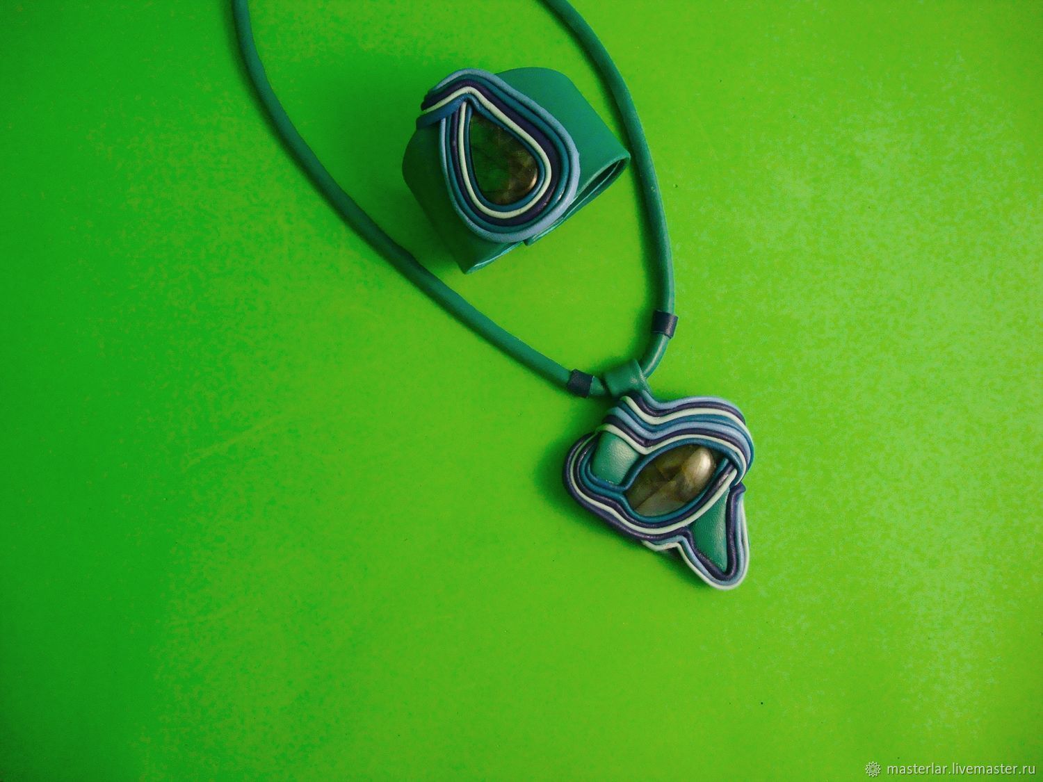 Украшения из кожи- Легкий бриз купить в интернет-магазине Ярмарка ...