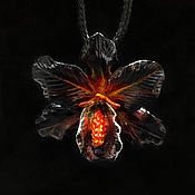 Украшения handmade. Livemaster - original item Black orchid - a three-dimensional pendant with a painting - a gift to your beloved. Handmade.
