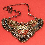 Necklace with leopards