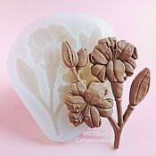 Материалы для творчества handmade. Livemaster - original item Mold Lilies Flowers 9 x 7,3 x 0,6cm Silicone Mold. Handmade.