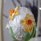 Сувениры и подарки handmade. Livemaster - original item Eggs: Easter egg, porcelain egg, Easter decor, flowers, Easter. Handmade.