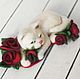 Brooch white cat in red roses. Dry felting, Brooches, Zeya,  Фото №1