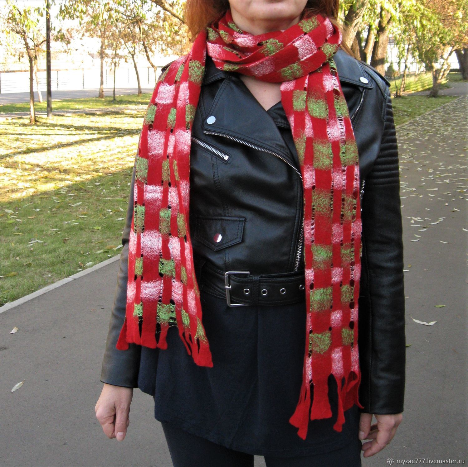 Подарки на 8 марта Красный длинный валяный шарф женский клетка в ...
