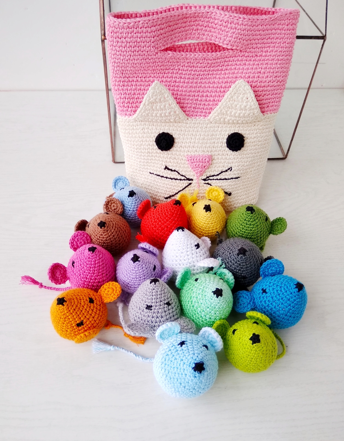 Кошки-мышки. Развивающая игрушка . 