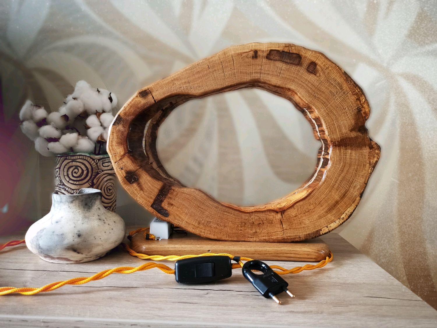 Светильник из спила дуба купить в интернет-магазине Ярмарка Мастеров по ...