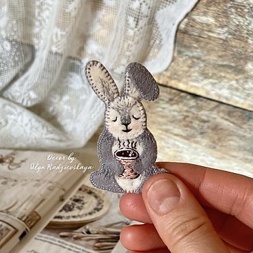 Украшения ручной работы. Ярмарка Мастеров - ручная работа Брошь “Rabbit”. Handmade.