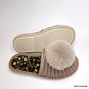 Обувь ручной работы handmade. Livemaster - original item Knitted slippers on the sole, p. .39, beige wool. Handmade.